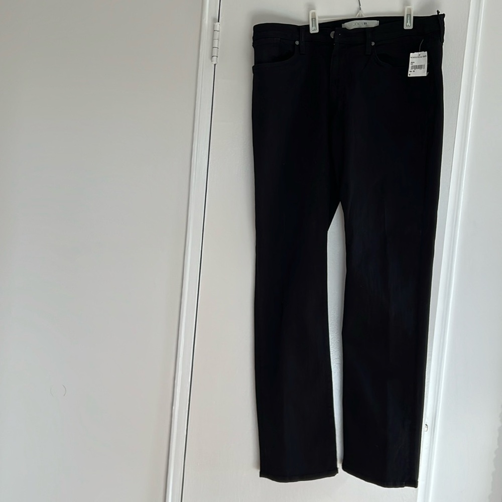 New with tags. Men’s black jeans.  Size 36. Length 33 inches